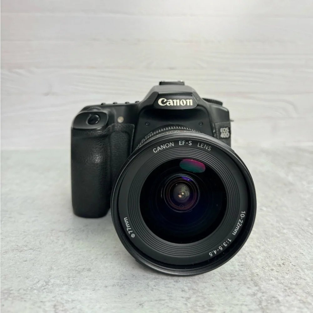 Canon Zoom LENS EF-S 10-22mm f/3.5-4.5 USM (Only Lens)